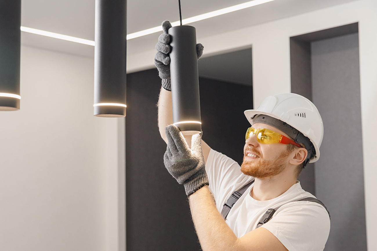 Innen­beleuchtung bei Elektro-& Versorgungstechnik Moritz Beyer in Rositz